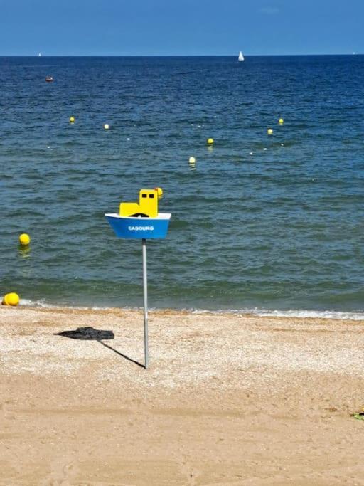 Studio Chic, Hyper Centre, 4 Minutes De La Plage Cabourg Exterior photo